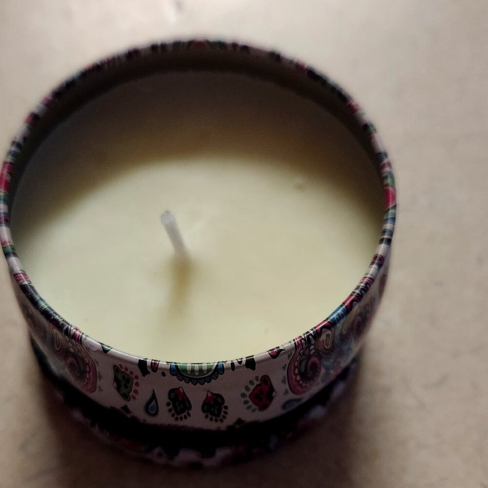 2.5 Oz Soy Wax Aromatherpy Candle (Rose Scent)